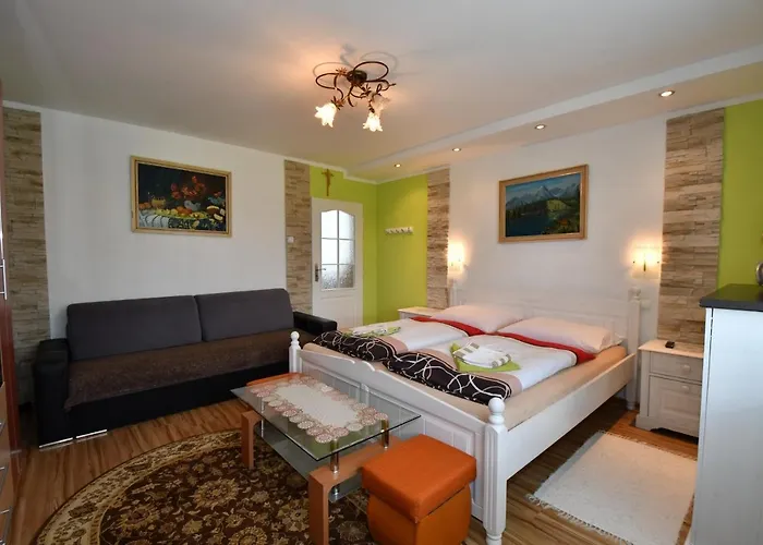 Rum i privatbostad U Jozefa /