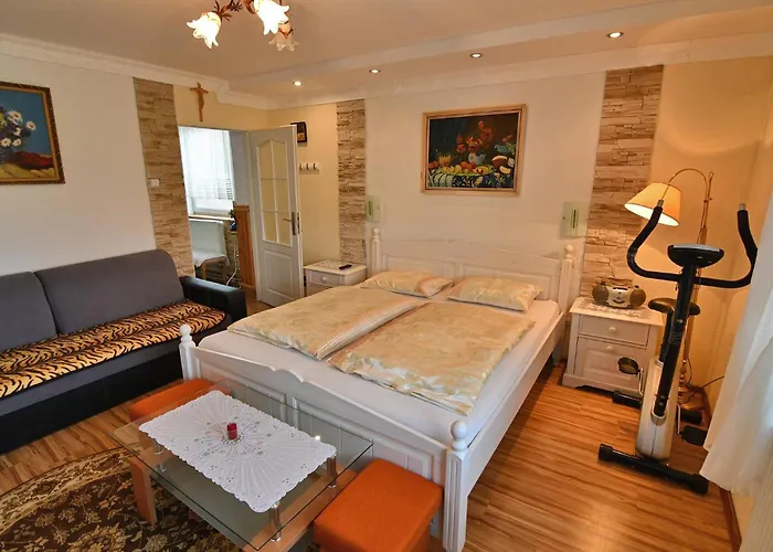 Rum i privatbostad U Jozefa /